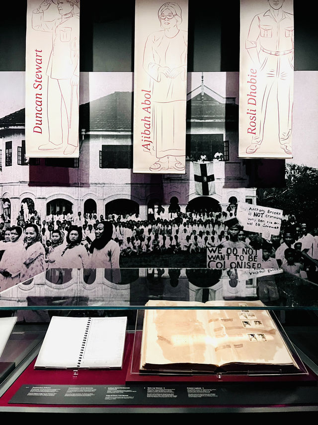 Time Changes Gallery: Echoes of Sarawak’s Past