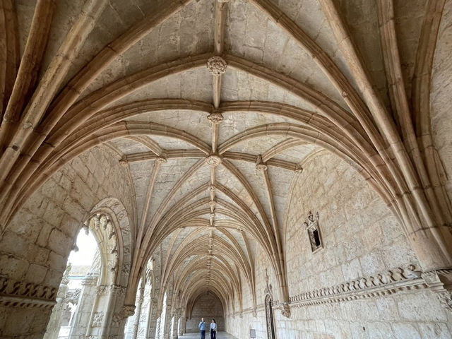 Lisbon เมืองแห่งรถรางสีเหลืองและต้นตำรับทาร์ตไข่