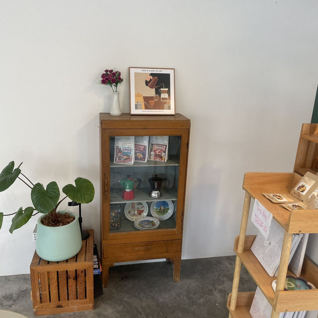 ร้านกาแฟ แลเขา คาเฟ่แลนมาร์คแห่งใหม่ในตัวเมืองสตูล