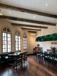 Cāga Café & Restaurant,