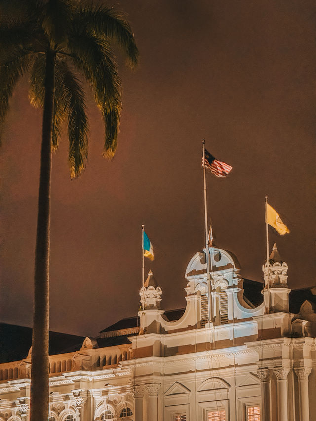 Night Breeze & Ocean Lights: A Quiet Escape at Penang’s Esplanade Sea Wall