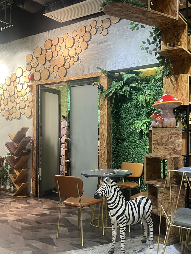 叢林動物餐廳