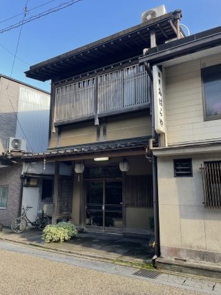 Falling Asleep to the Soothing Sound of Water - Miharaya in Gujo Hachiman