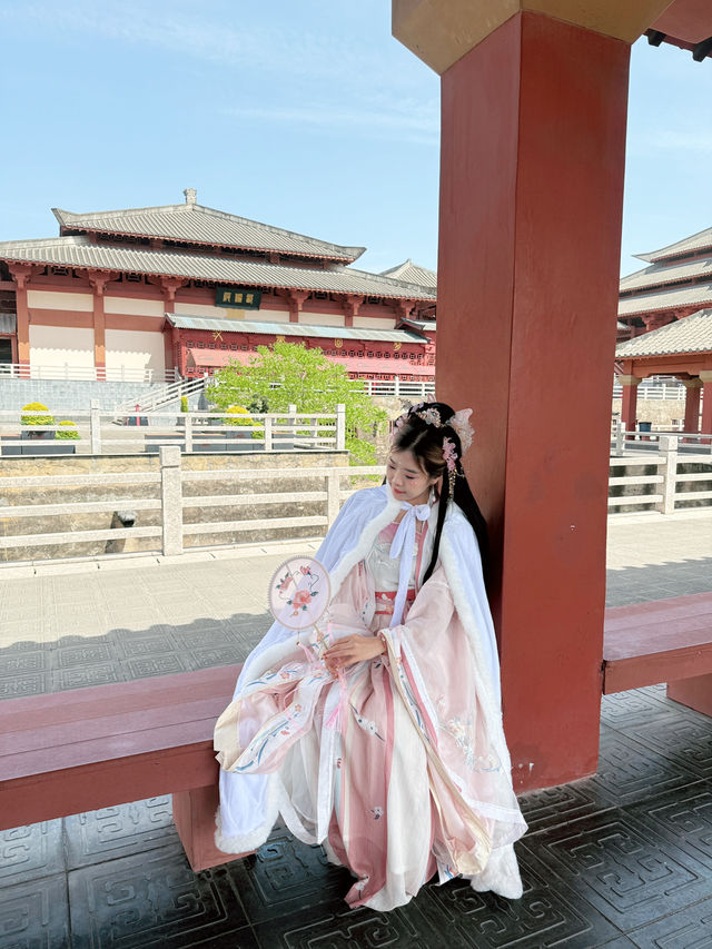 Qin Palace