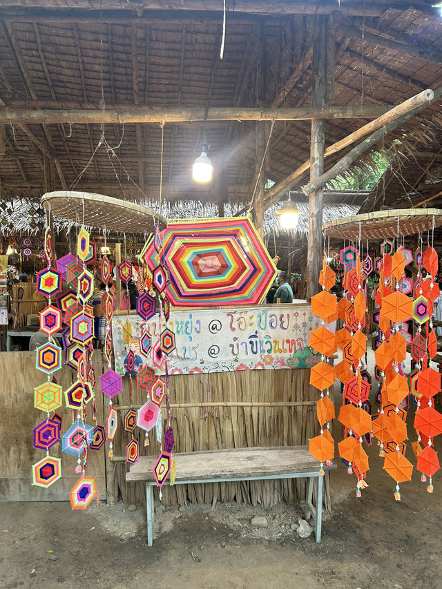ตลาดโอ๊ะป่อย สวนผึ้ง จ.ราชบุรี