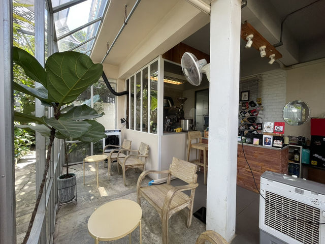 Agape Coffee อากาเป้ สุโขทัย