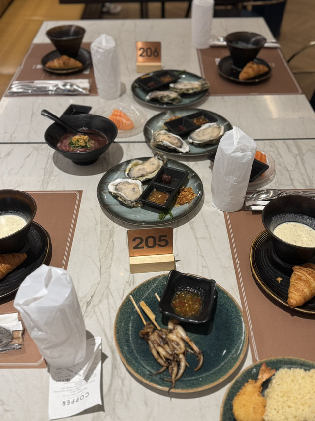 บุฟเฟ่ต์ระดับพรีเมียมที่สายกินต้องห้ามพลาด!