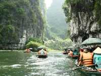 Trang An - A peaceful ride through time and limestone ⛵
