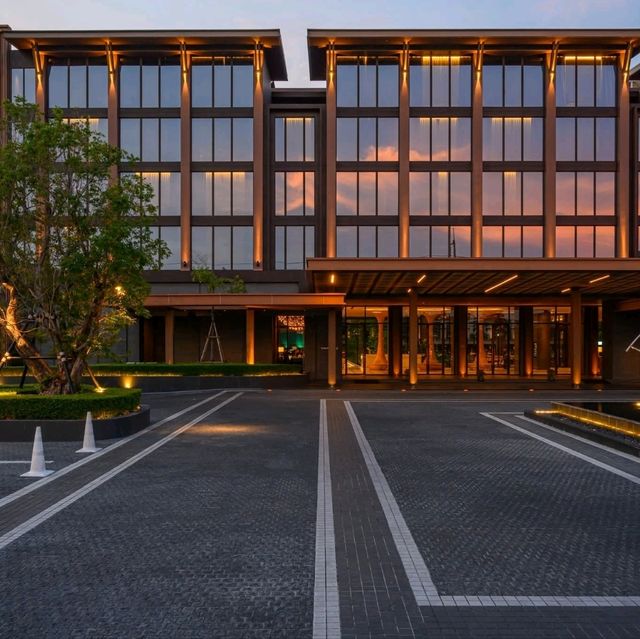 Courtyard By Marriott Bangkok Suvarnabhumi Airport