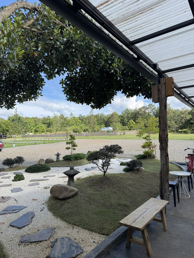 ☕ แกลมป์.คาเฟ่ (Glamp./cafe) – เชียงดาว