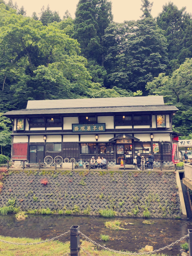 🏮✨ Summer Weekend at Ginzan Onsen: A Hidden Valley Retreat 