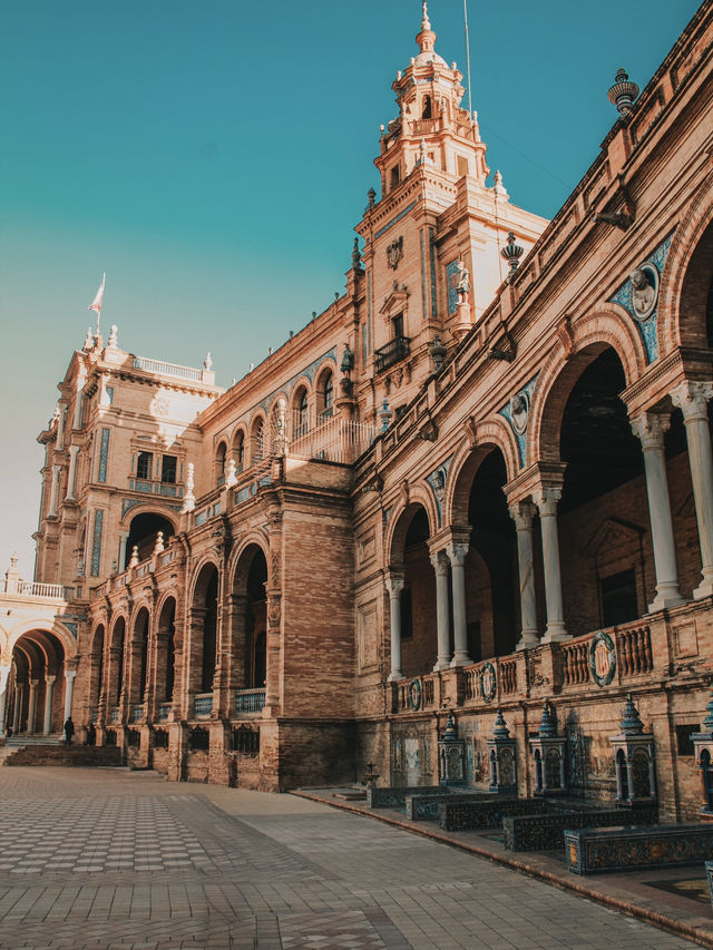 A Historic Jewel – My Afternoon at Plaza de España, Seville