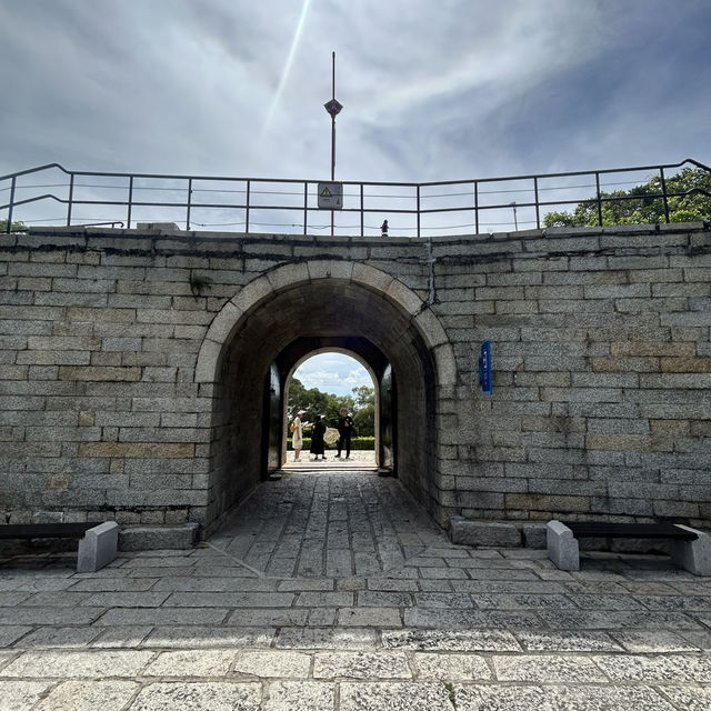 💥 Hulishan Fort: Where 19th-Century Cannons Guard Xiamen’s Coastline!