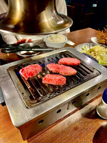 初めてA5和牛を食べました。口の中が軽やかになりました。坊屋上野