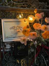 ร้านอาหารสไตล์ตะวันตกโฮมมี่ GODFATHER-19BKK