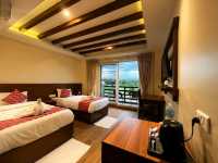 Royal Tiger Luxury Resort sauraha Chitwan Nepal 