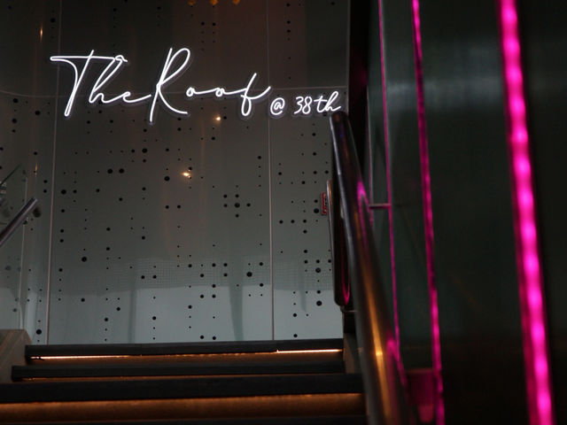 Mode sathorn โรงแรมหรู อยู่ใกล้ BTS