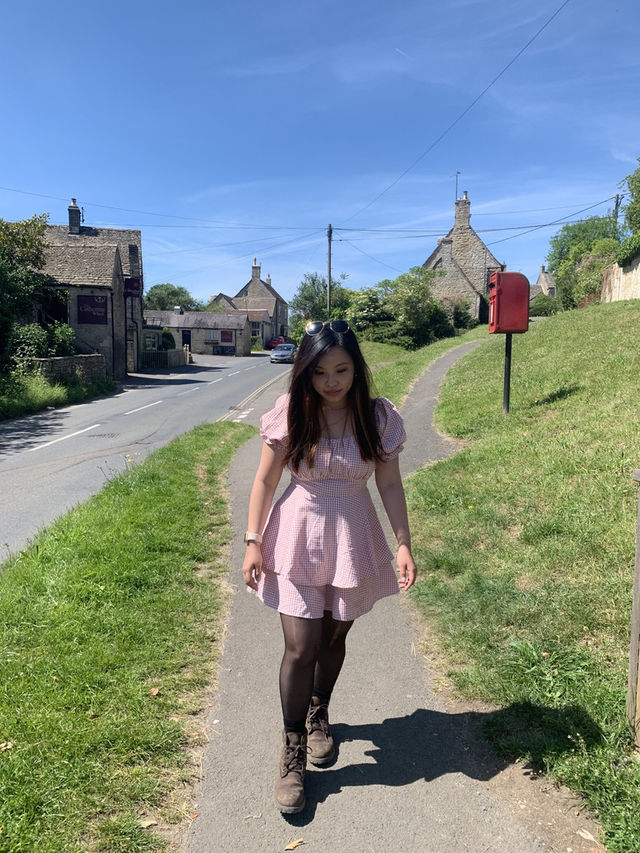 🏡 The Cotswolds, UK – Your Dreamy Summer Vacation & Day Trip from London 🌸✨