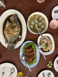 ร้านอร่อยเบตง ต้องต้าเหยิน