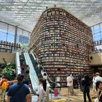 Starfield Library (COEX Mall)