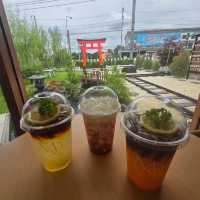 🌙☕ Moon Space Café – คาเฟ่มินิมอลสไตล์ญี่ปุ่น