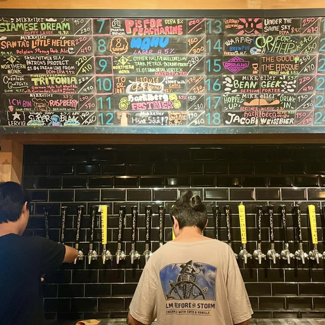 30種類以上の樽生ビールを楽しむことができるおしゃれレストラン🇹🇭