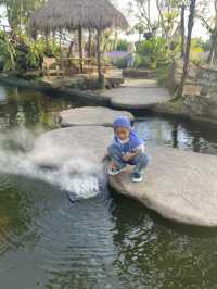 สวนลุงเวศน์ (Lungveat Garden)