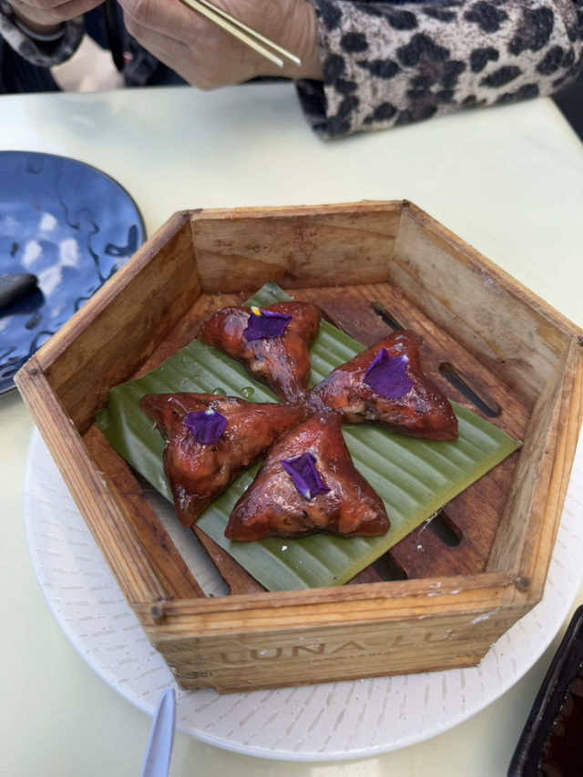 悉尼之旅-中西合璧餐廳🍴《Luna》