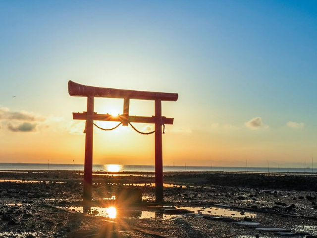 【大魚神社の海中鳥居】潮の満ち引きが生む神秘の絶景⛩️🌊