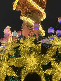 🌟 Tokyo Disneyland at Night: Magic on Parade ✨