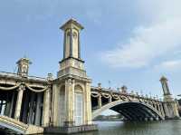 Putrajaya’s Crown Jewel: Seri Gemilang Bridge