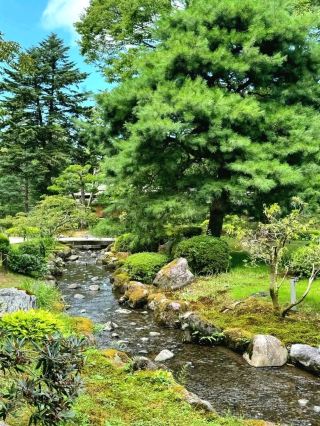 Serenity in Every Step at Kenrokuen Garden –Kanazawa  Japan