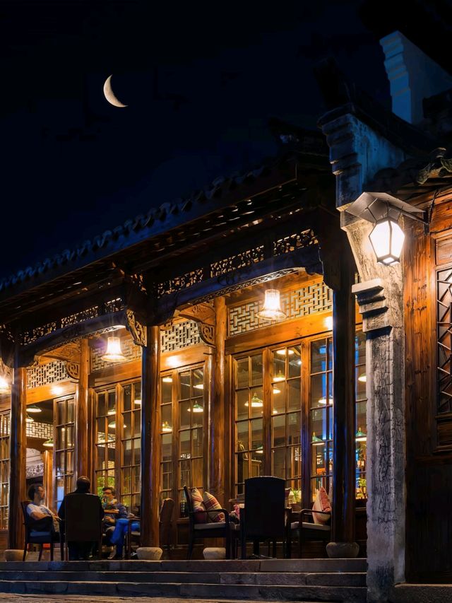 Canals, Culture, and Cobblestones: Welcome to Wuzhen