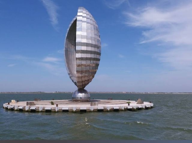 上海 | 滴水湖,上海最東邊的人工湖景區 上海 | 滴水湖,上海最東邊的人工湖景區
