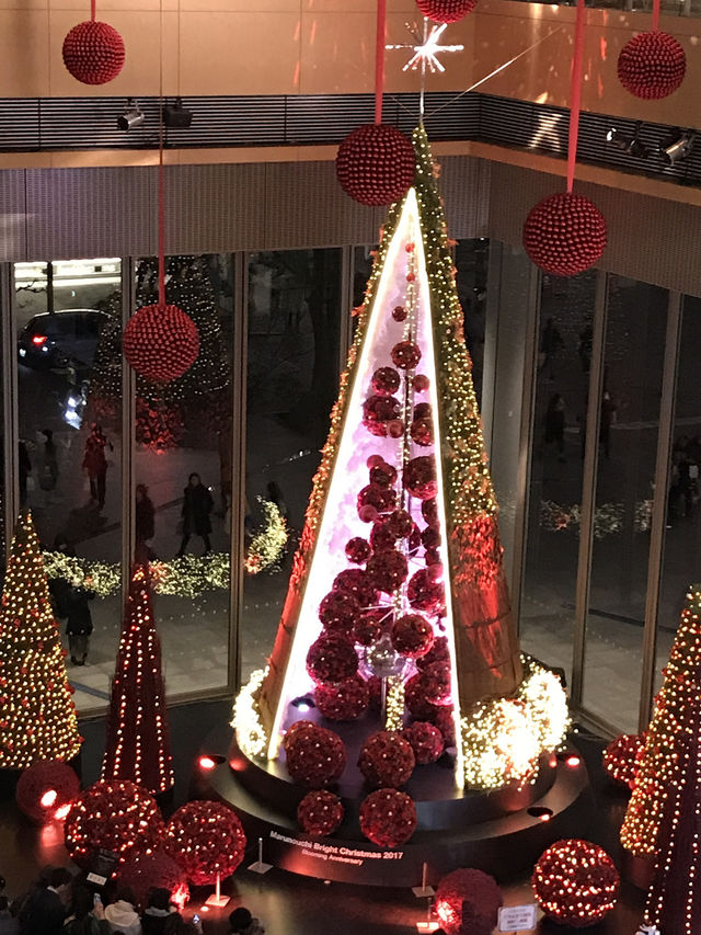 東京・丸の内クリスマスツリー(アーカイブ)丸の内クリスマス2025に向けて  東京・丸の内クリスマスツリー(アーカイブ)丸の内クリスマス2025に向けて