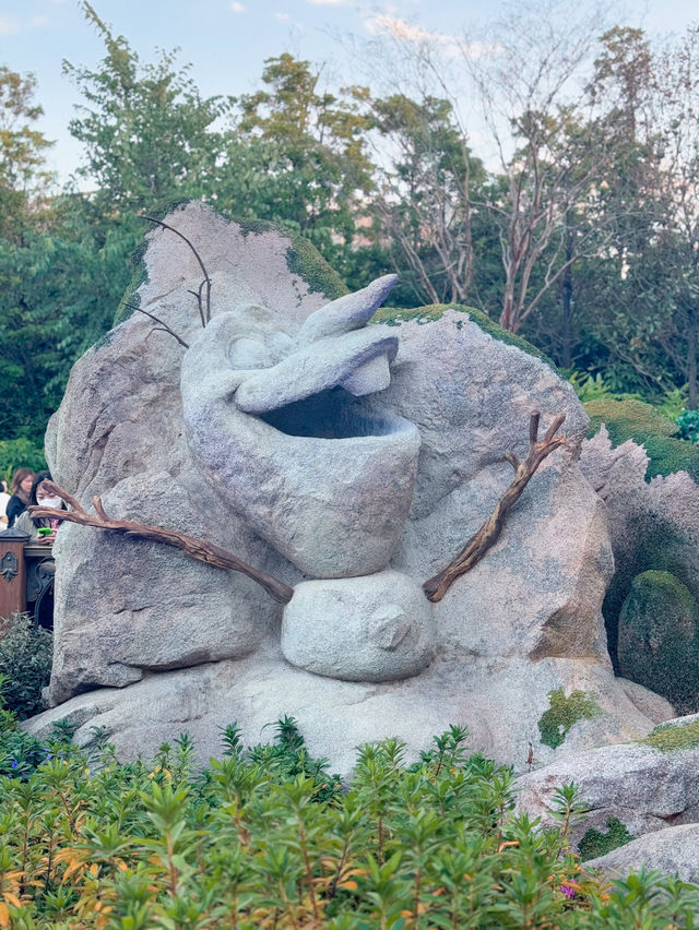 【東京ディズニーシー】見るだけでも楽しい!!石像キャラクターいくつ見つけられる?!