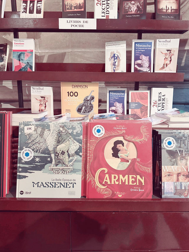 ショップまで最高なオペラ・ガルニエ♡