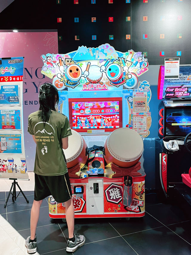 Palo at PJ: The Ultimate Arcade and Adventure Spot for Friends & Family Fun 