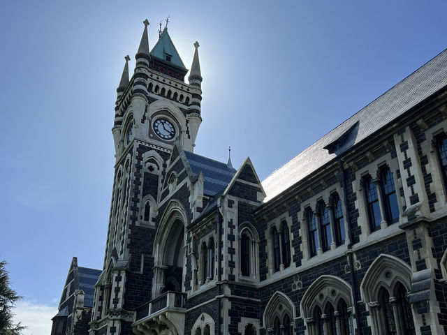 紐西蘭旅遊景點—《青春與歷史交織的殿堂：奧塔哥大學》 🎓🏫