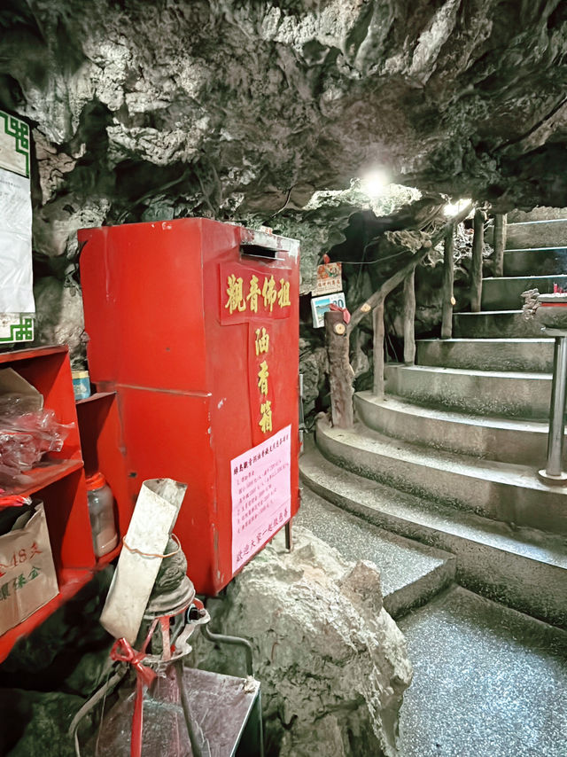 綠島觀音洞｜石觀音的靜默慈容，海島聖境裡的一段清涼心旅