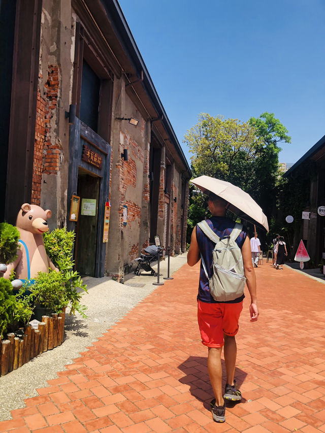不一樣的精品店🐒🐥🐸🐯 不一樣的精品店🐒🐥🐸🐯