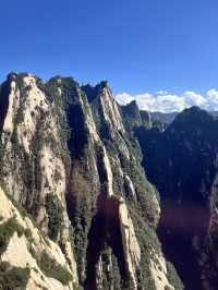 ⛰ How to Conquer Huashan (华山) — Choosing Your Route