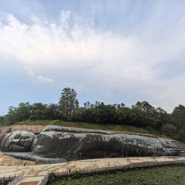 佛山秋日寺廟漫步人文之選|三水大佛 & 本煥寺 佛山秋日寺廟漫步人文之選|三水大佛 & 本煥寺