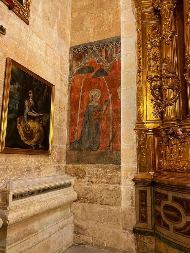⛪ Burgos Cathedral – Gothic Splendor in Northern Spain