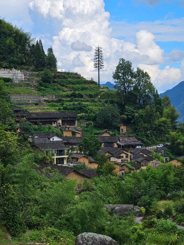 隱世桃花源～坑根石寨
