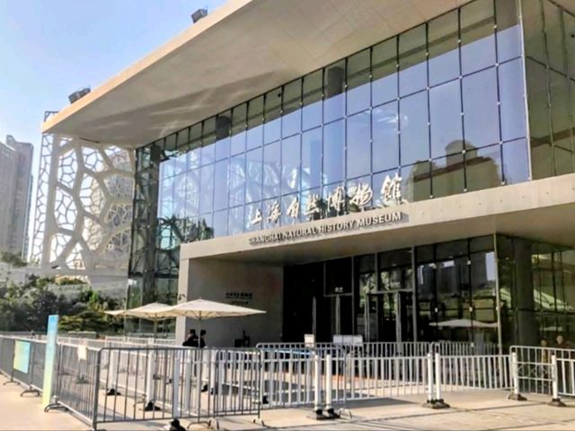 上海 | 上海自然博物館：不只博物館，根本是「後現代地球史詩」！