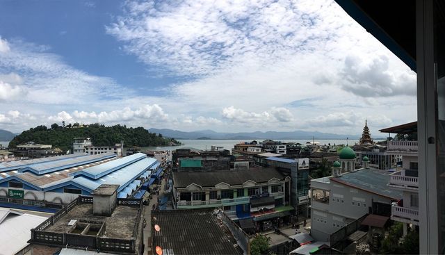 Kawthoung port