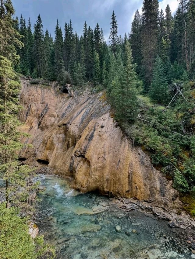 A Refreshing Adventure Amidst Rocky Beauty