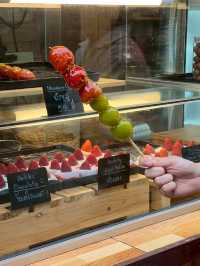 หมู่บ้านเล็กๆที่รายล้อมไปด้วยธรรมชาติสีเขียว