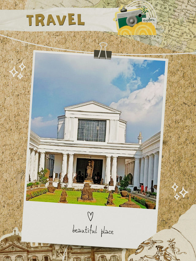 🧱🏙️ Jakarta’s Vintage Buildings Standing Strong Through Time 🧱🏙️ Jakarta’s Vintage Buildings Standing Strong Through Time